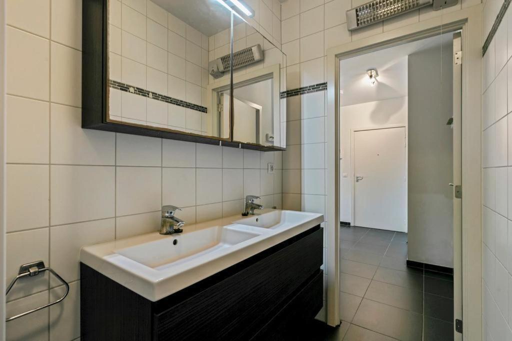 In Heart Of With Balcony View * Brussels